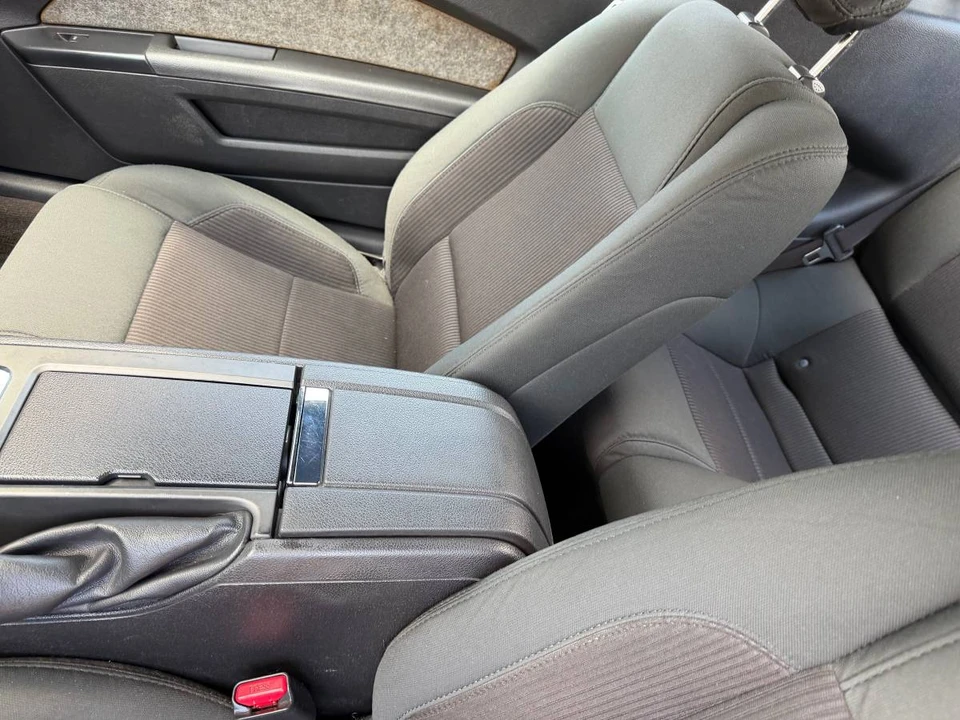 2014 Ford S197 Mustang - Image 6 of 7