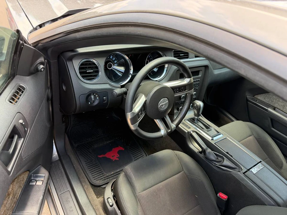 2014 Ford S197 Mustang - Image 7 of 7