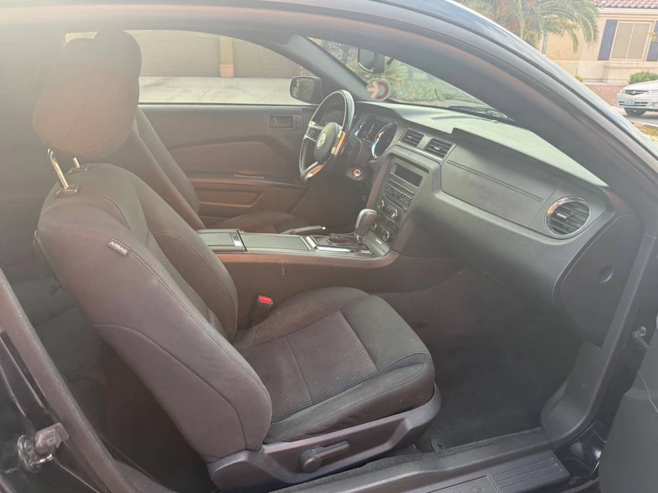 2014 Ford S197 Mustang - Image 7 of 12