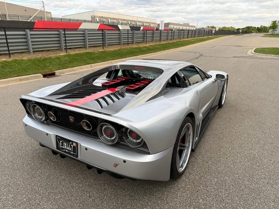 2014 Falcon - Image 16 of 31