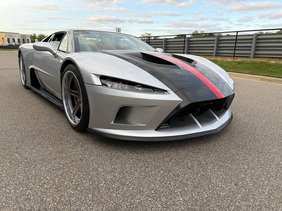 2014 Falcon - Image 26 of 31
