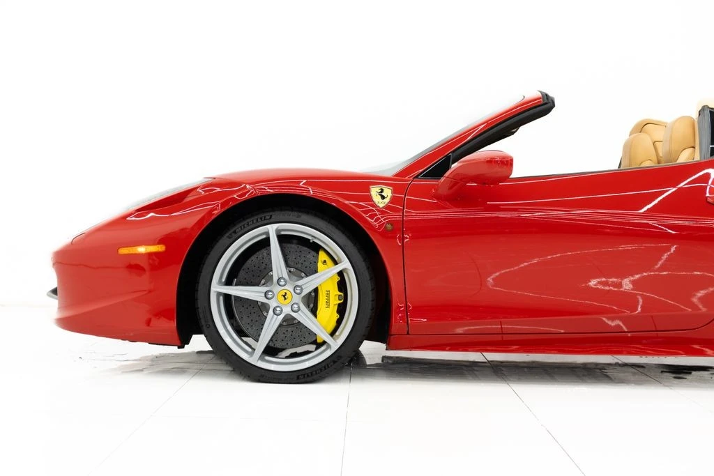 2014 Ferrari 458 Italia - Image 8 of 21