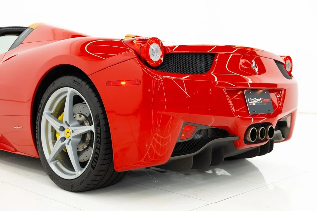 2014 Ferrari 458 Italia - Image 16 of 21