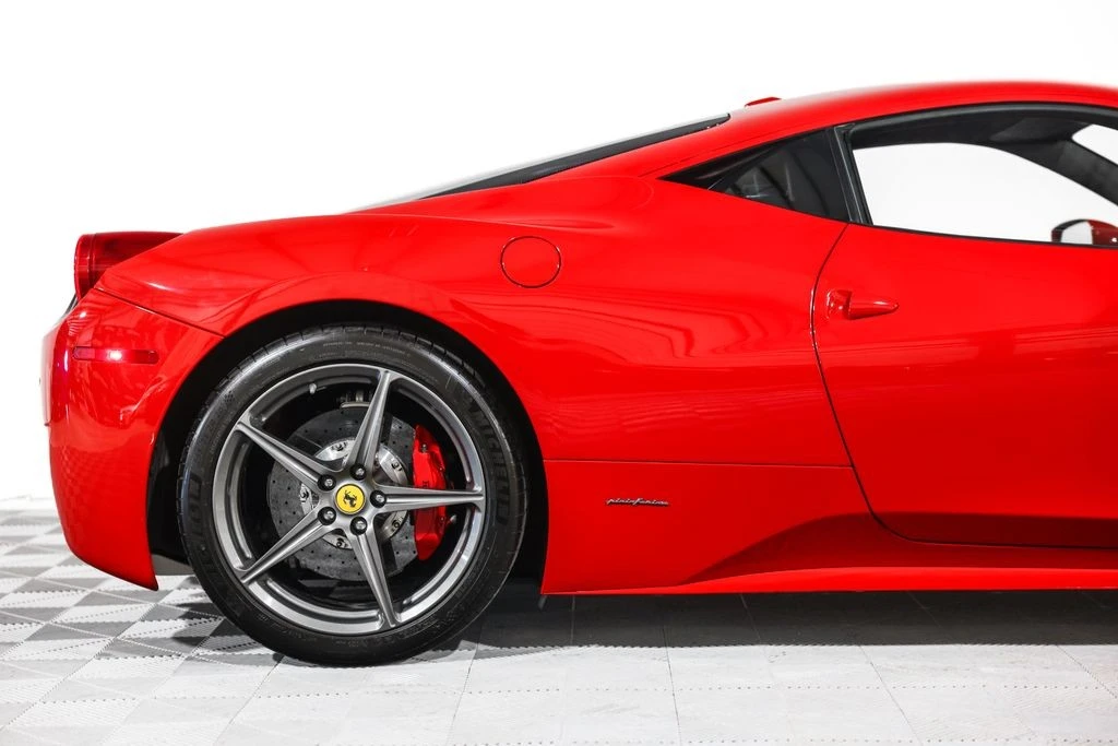 2014 Ferrari 458 Italia - Image 2 of 31
