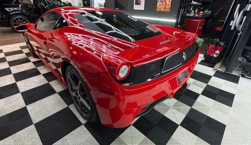 2014 Ferrari 458 Italia - Image 4 of 5