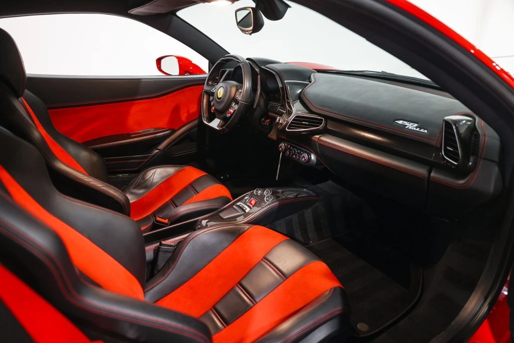 2014 Ferrari 458 Italia - Image 23 of 31