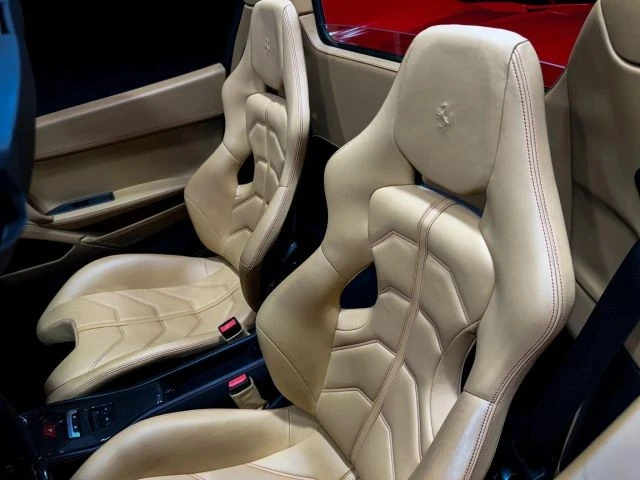 2014 Ferrari 458 Spider - Image 22 of 25