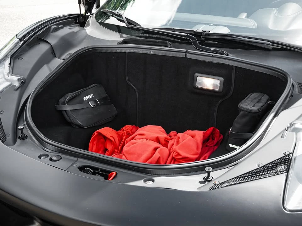 2014 Ferrari 458 Italia - Image 17 of 18