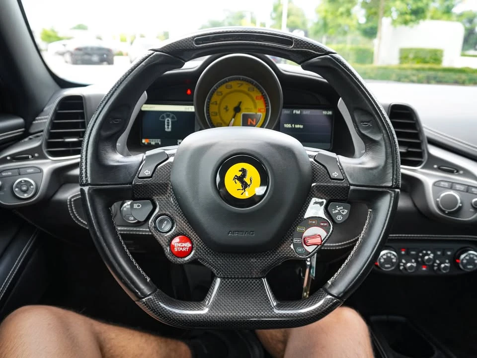 2014 Ferrari 458 Italia - Image 12 of 18
