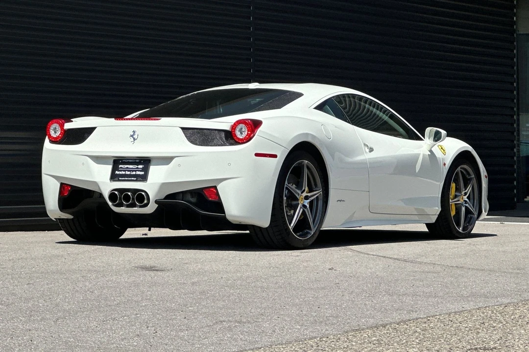 2014 Ferrari 458 Italia - Image 8 of 31