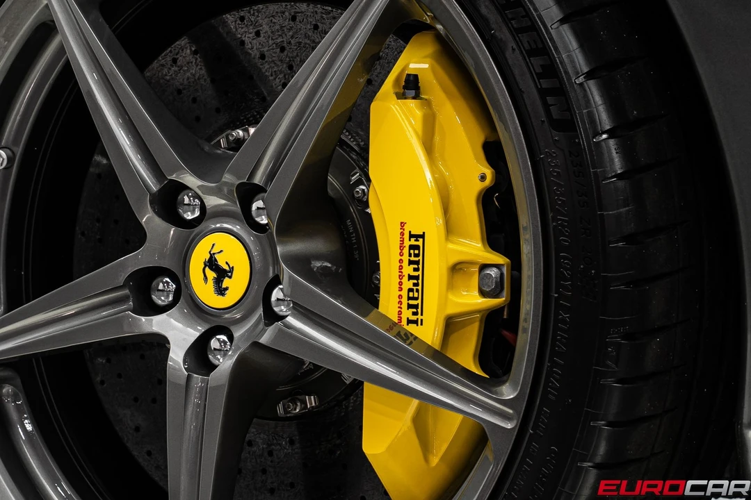 2014 Ferrari 458 Italia - Image 24 of 31