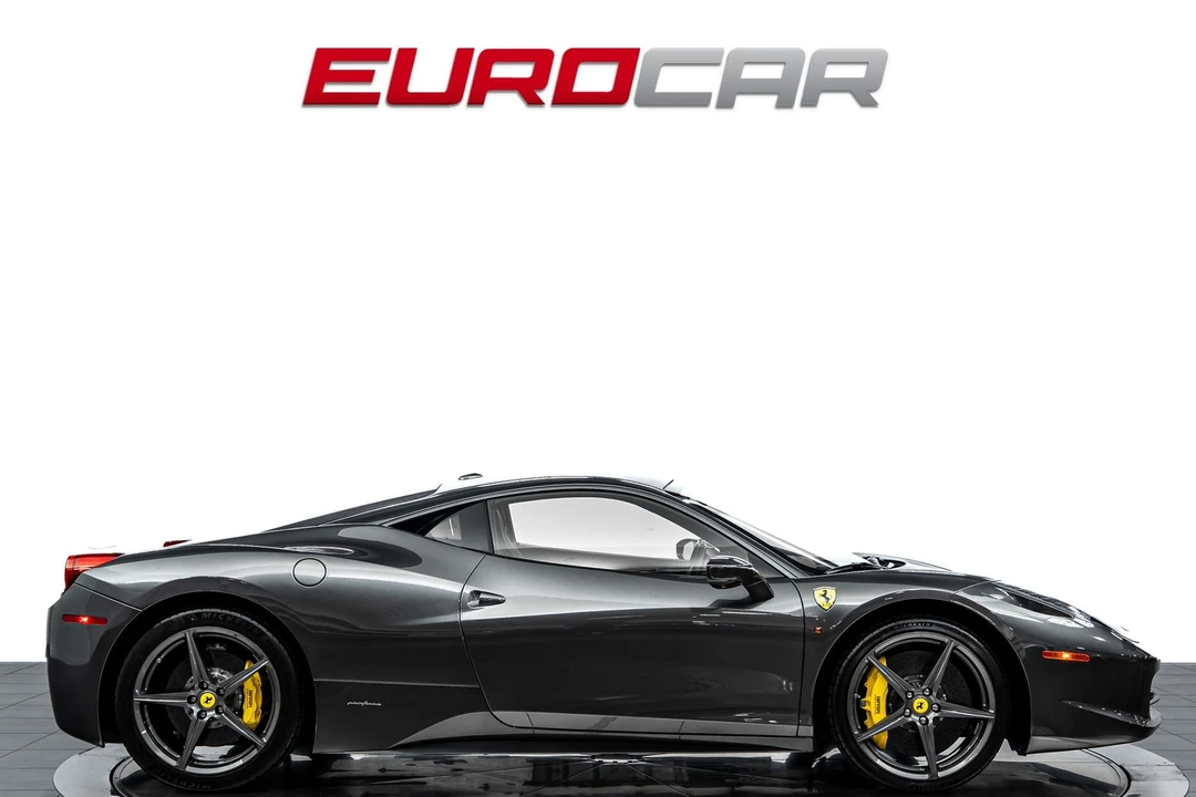 2014 Ferrari 458 Italia - Image 6 of 31