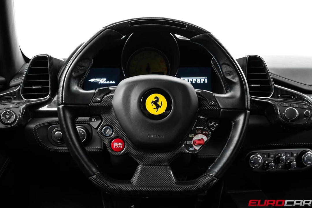 2014 Ferrari 458 Italia - Image 29 of 31