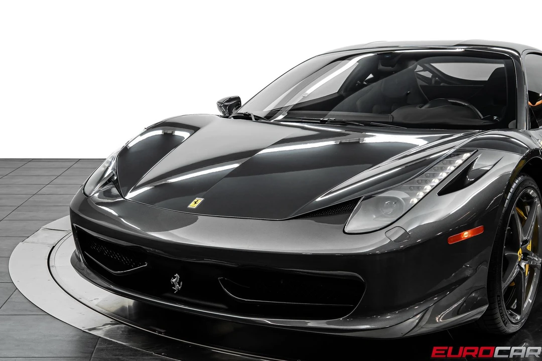 2014 Ferrari 458 Italia - Image 13 of 31