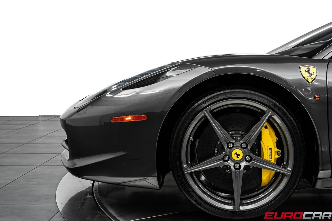 2014 Ferrari 458 Italia - Image 14 of 31