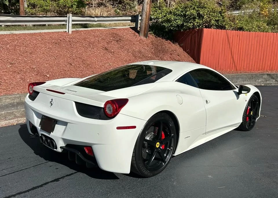 2014 Ferrari 458 Italia - Image 5 of 15