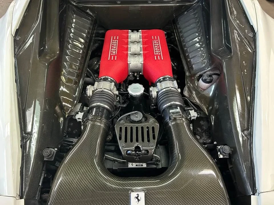2014 Ferrari 458 Italia - Image 9 of 15