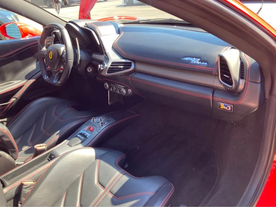 2014 Ferrari 458 Italia - Image 8 of 8