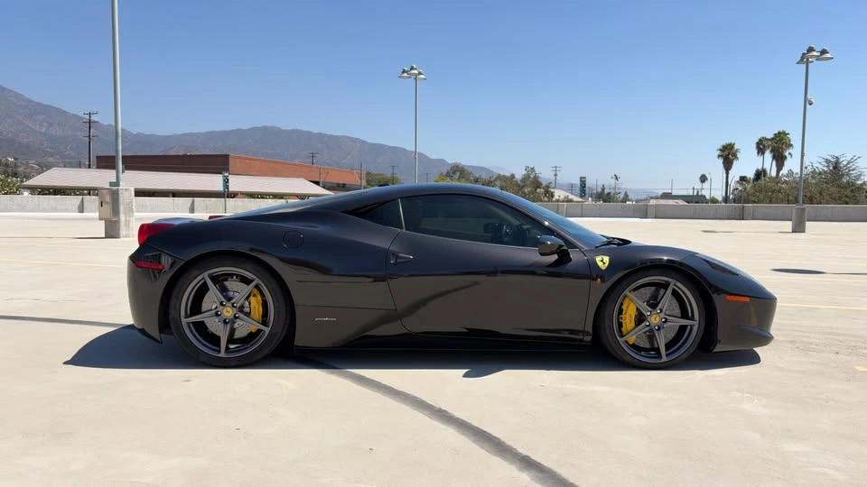2014 Ferrari 458 Italia - Image 2 of 16