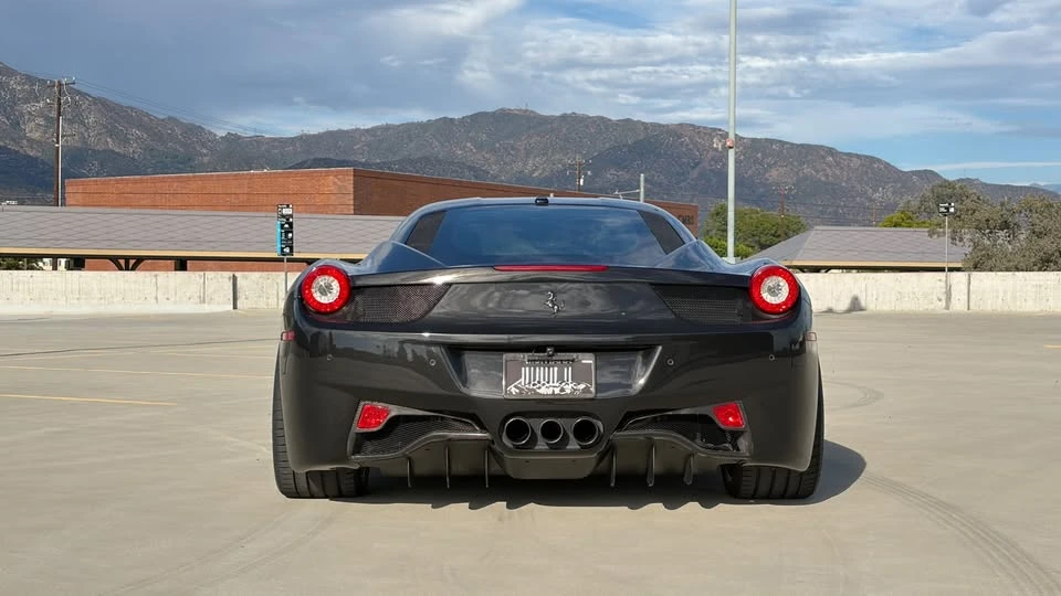 2014 Ferrari 458 Italia - Image 8 of 16