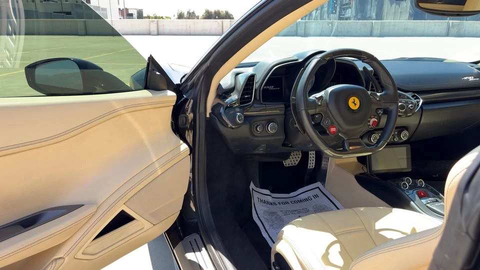 2014 Ferrari 458 Italia - Image 10 of 16