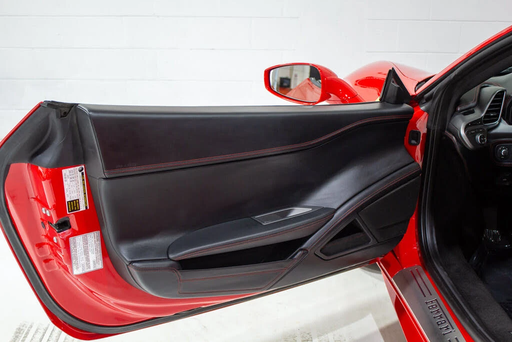 2014 Ferrari 458 Italia - Image 31 of 31