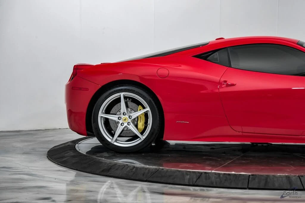 2014 Ferrari 458 Italia - Image 28 of 31