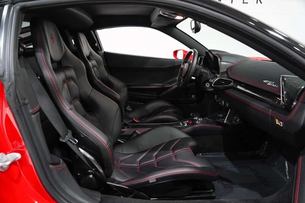 2014 Ferrari 458 Italia - Image 14 of 31