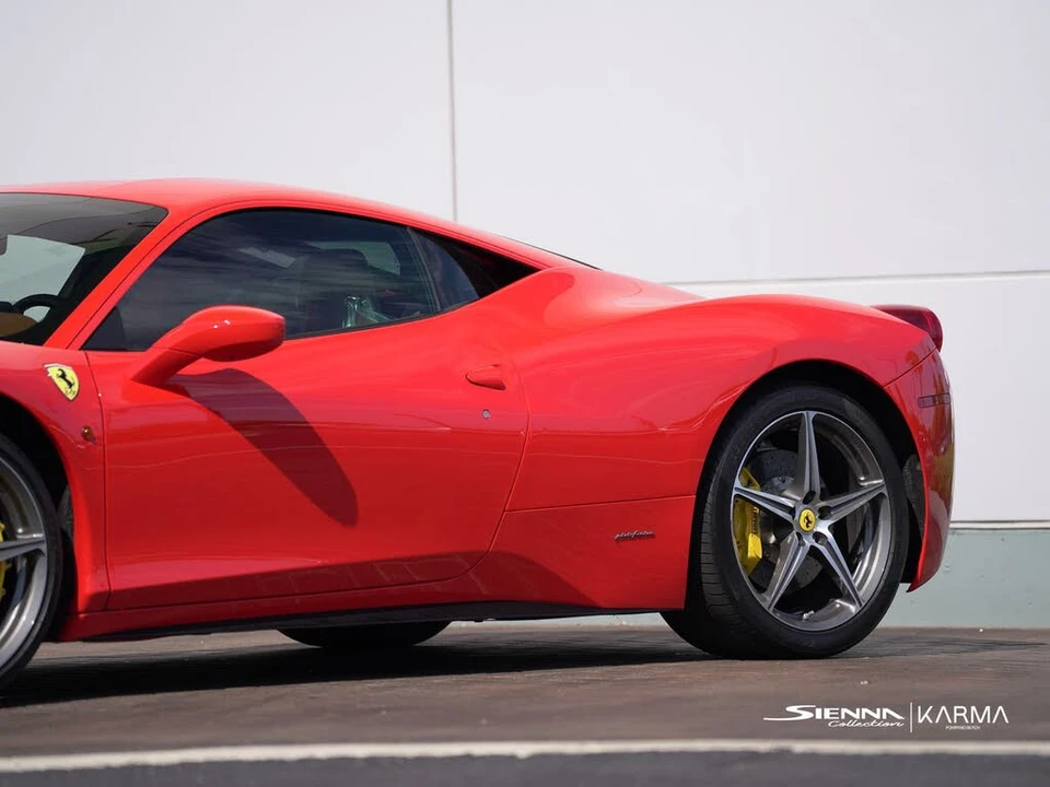 2014 Ferrari 458 Italia - Image 10 of 31