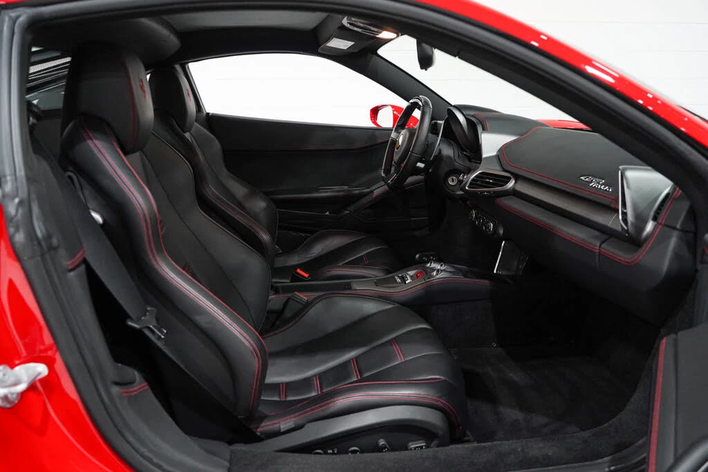 2014 Ferrari 458 Italia - Image 14 of 31
