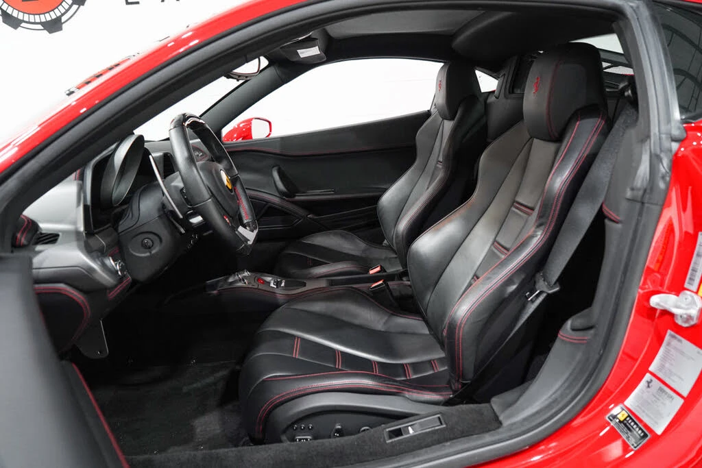 2014 Ferrari 458 Italia - Image 8 of 31