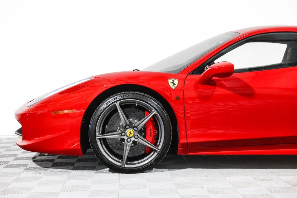 2014 Ferrari 458 Italia - Image 15 of 31
