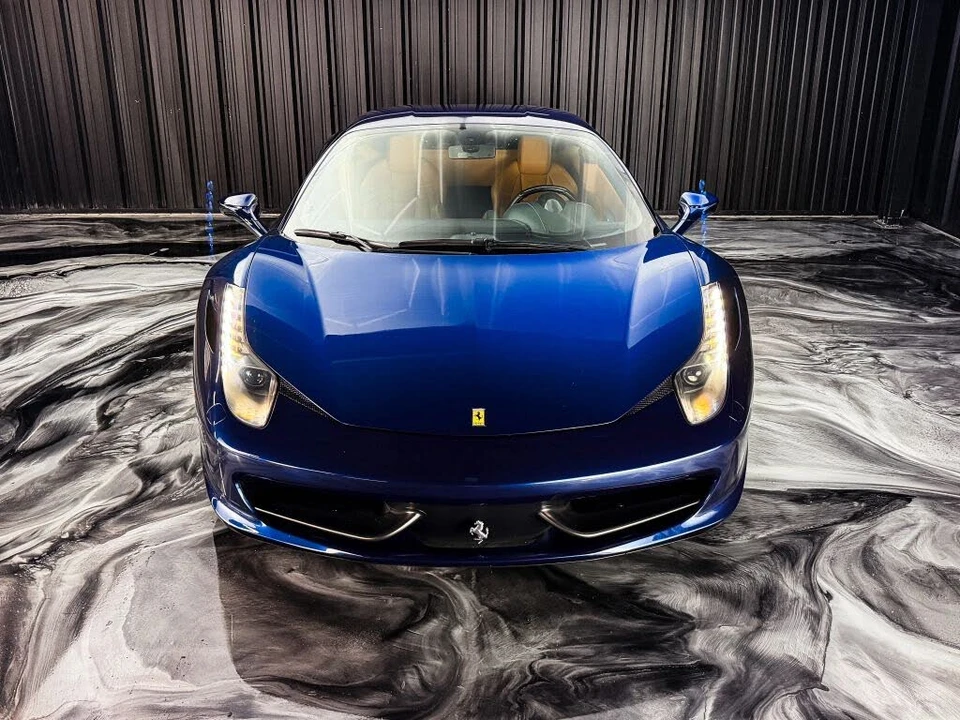 2014 Ferrari 458 Italia - Image 2 of 17