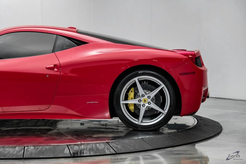 2014 Ferrari 458 Italia - Image 11 of 31