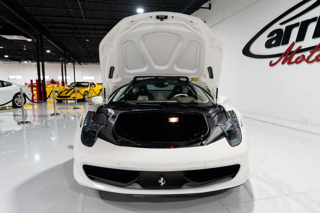 2014 Ferrari 458 Italia - Image 27 of 31