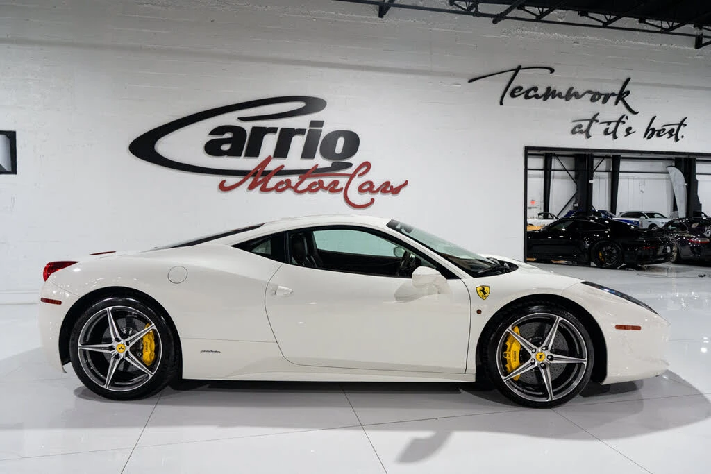 2014 Ferrari 458 Italia - Image 8 of 31