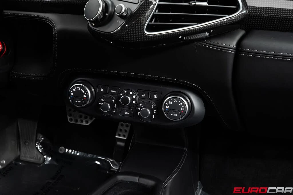 2014 Ferrari 458 Italia - Image 31 of 31