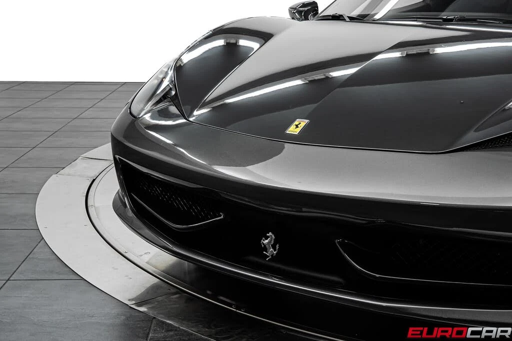 2014 Ferrari 458 Italia - Image 11 of 31