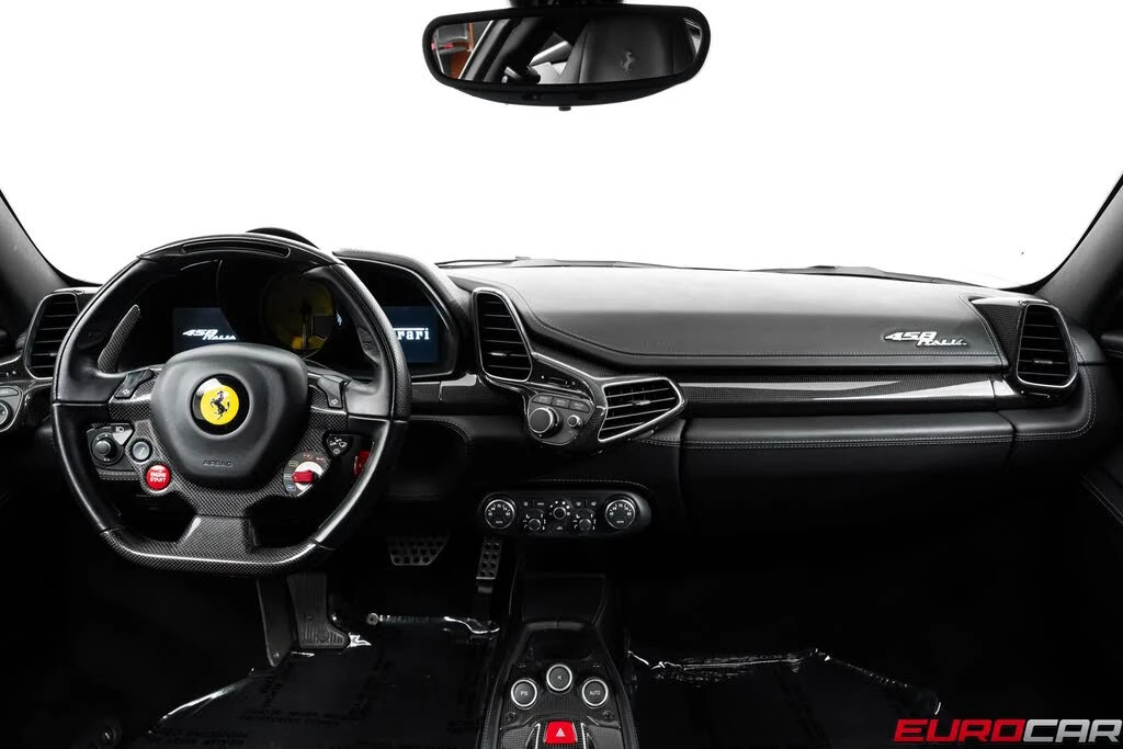 2014 Ferrari 458 Italia - Image 27 of 31