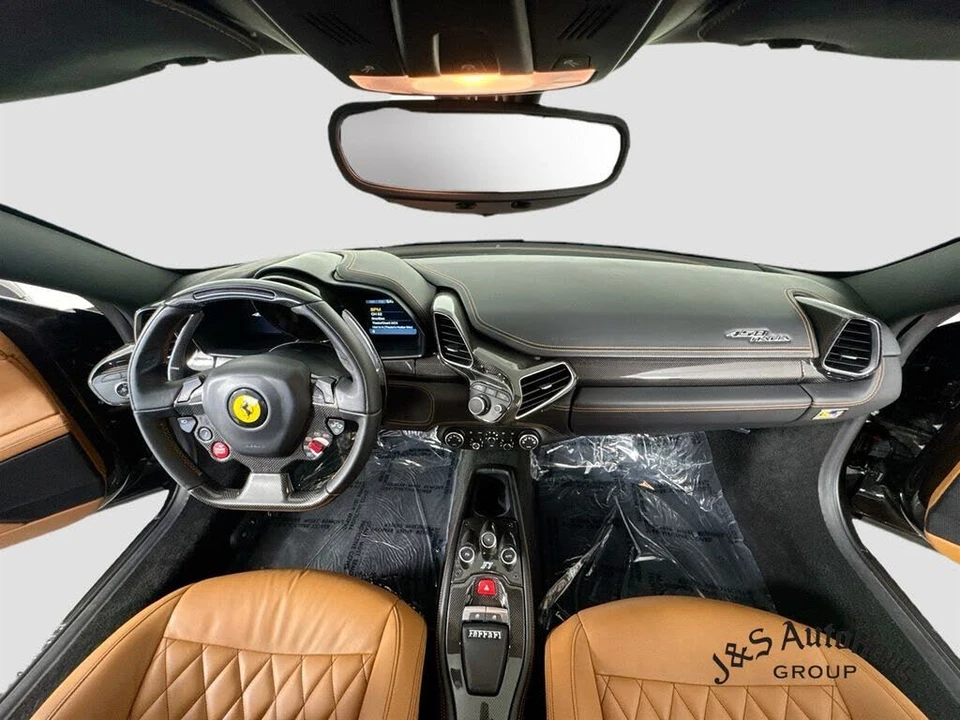 2014 Ferrari 458 Italia - Image 27 of 31