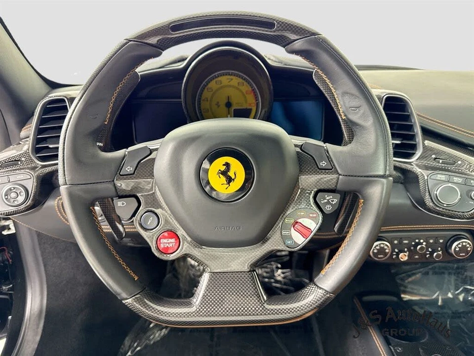 2014 Ferrari 458 Italia - Image 12 of 31