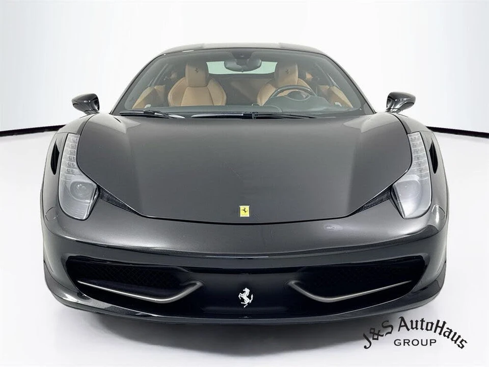 2014 Ferrari 458 Italia - Image 2 of 31