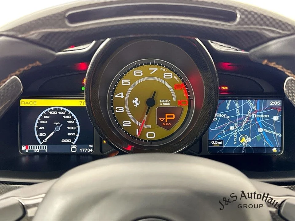 2014 Ferrari 458 Italia - Image 15 of 31