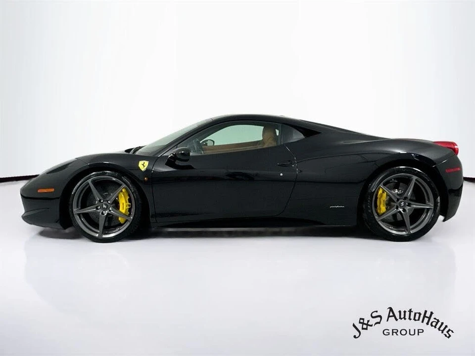 2014 Ferrari 458 Italia - Image 4 of 31