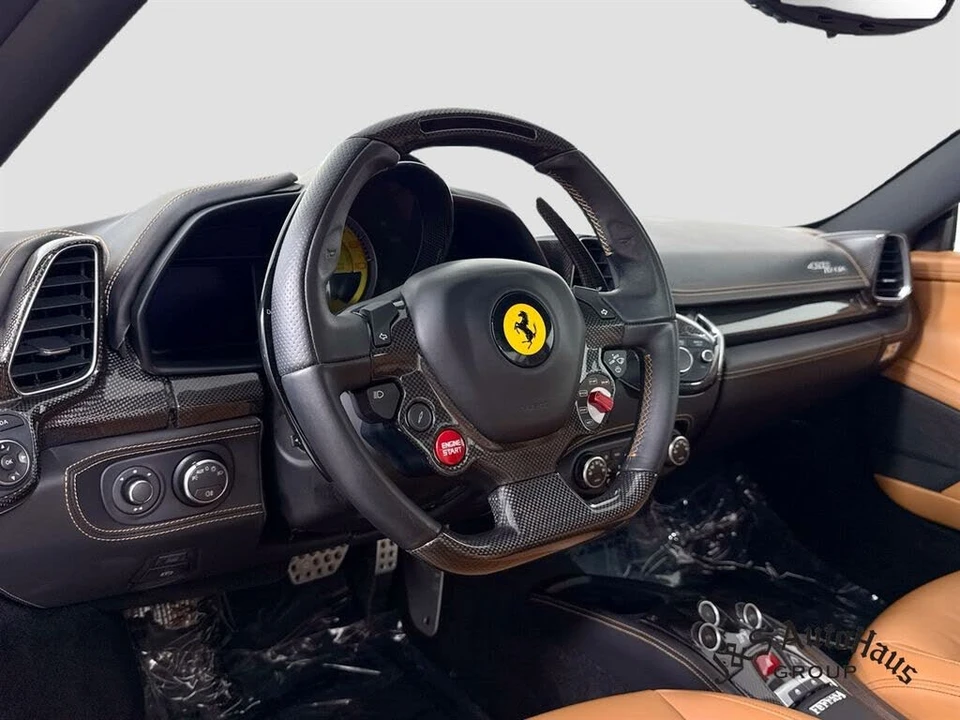 2014 Ferrari 458 Italia - Image 9 of 31