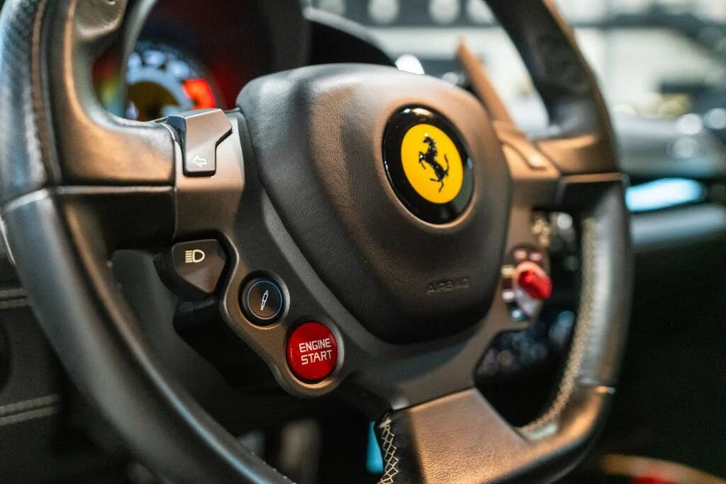 2014 Ferrari 458 Italia - Image 29 of 31