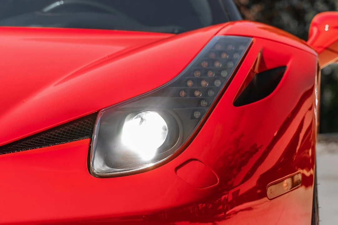 2014 Ferrari 458 Italia - Image 15 of 31