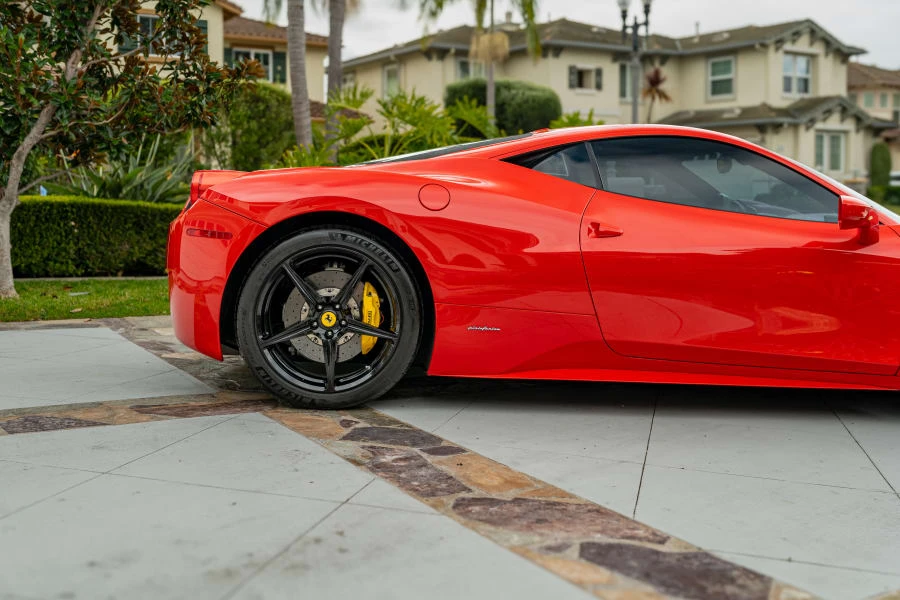 2014 Ferrari 458 Italia - Image 8 of 25