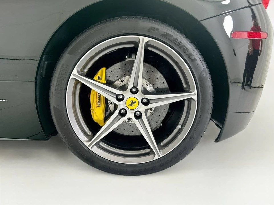 2014 Ferrari 458 Italia - Image 25 of 29