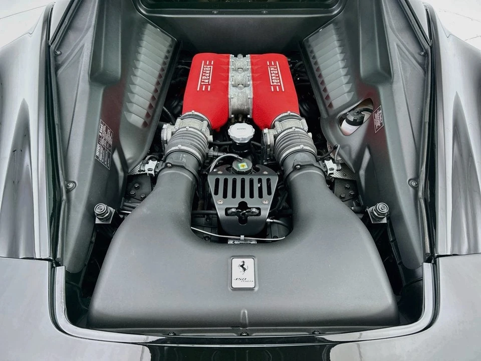 2014 Ferrari 458 Italia - Image 23 of 29